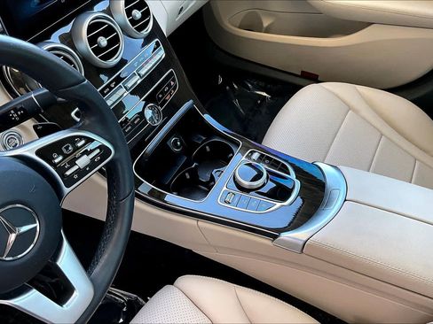 Used 2021 Mercedes-Benz C 300 Sedan image 16