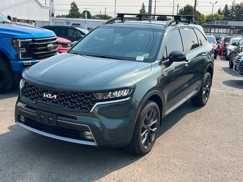 Certified 2022 Kia Sorento X-Line EX AWD/4WD image 3