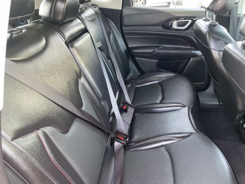 Used 2022 Jeep Compass Trailhawk w/ Trailhawk Elite Group image 28