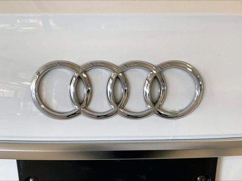 Used 2023 Audi Q5 2.0T Premium w/ Convenience Package image 32