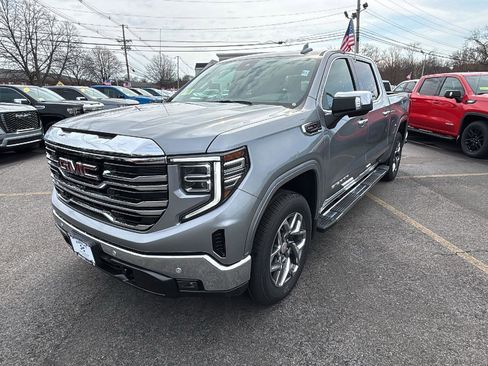 New 2026 GMC Sierra 1500 SLT w/ SLT Premium Plus Package image 3