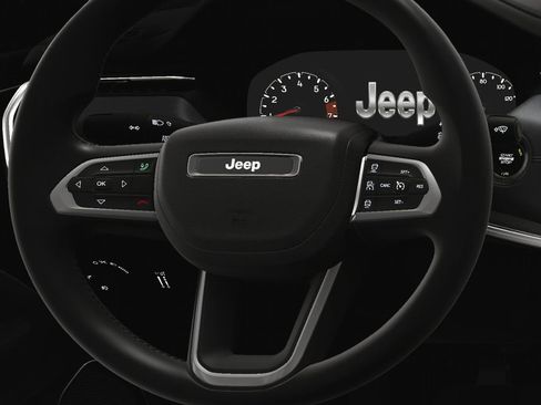 New 2025 Jeep Compass Limited image 22