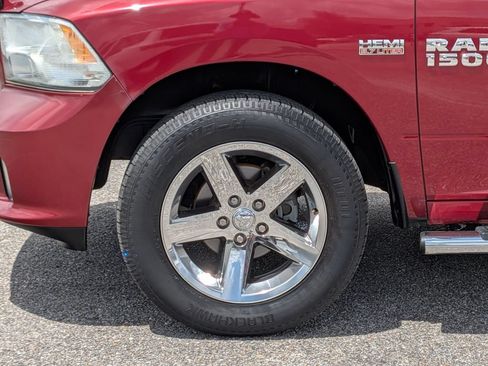 Used 2013 RAM 1500 Express RWD image 11