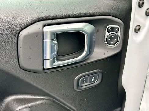 New 2026 Jeep Gladiator Willys image 12