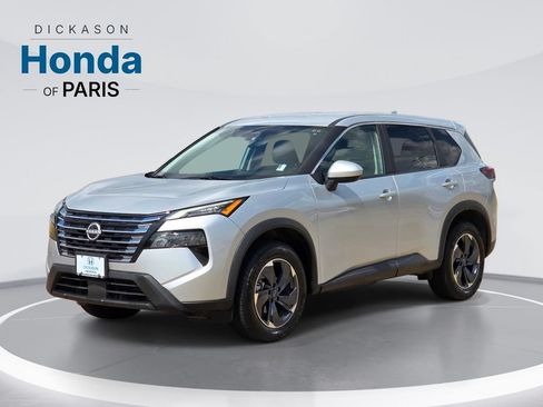 Used 2025 Nissan Rogue SV FWD image 1