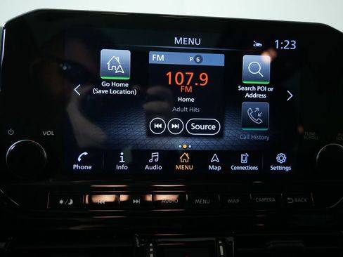 Used 2023 Nissan Pathfinder SL w/ SL Premium Package AWD/4WD image 29