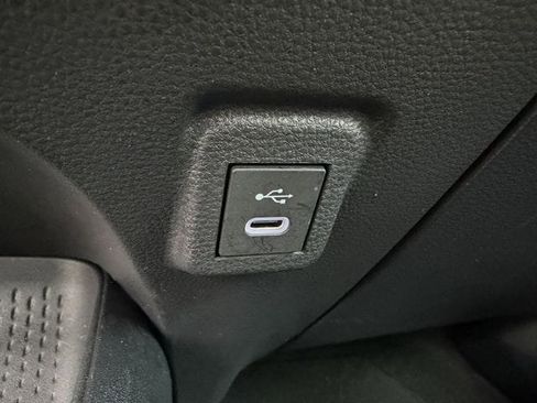 Certified 2025 Toyota Corolla LE image 20