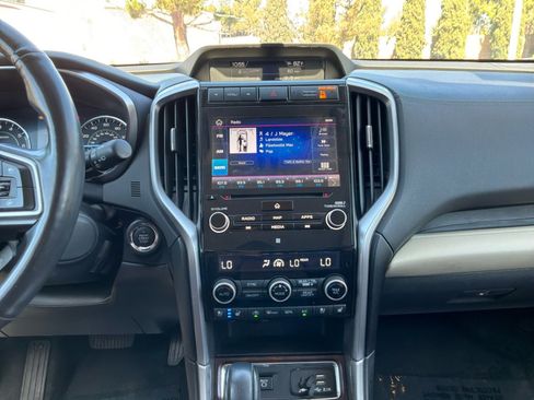 Used 2022 Subaru Ascent Touring w/ Popular Package #2A AWD/4WD image 15