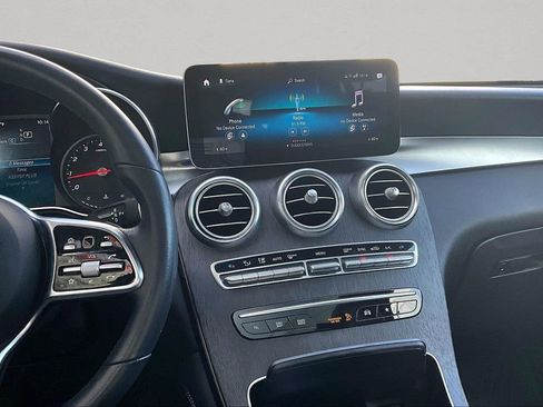 Used 2020 Mercedes-Benz GLC 300 4MATIC image 9
