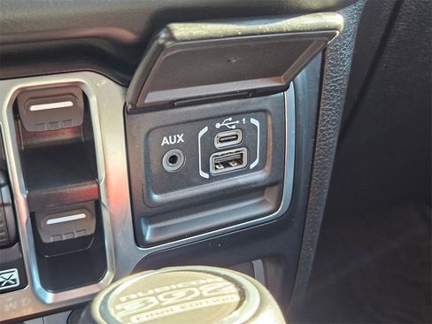 Used 2024 Jeep Wrangler Rubicon 392 image 27