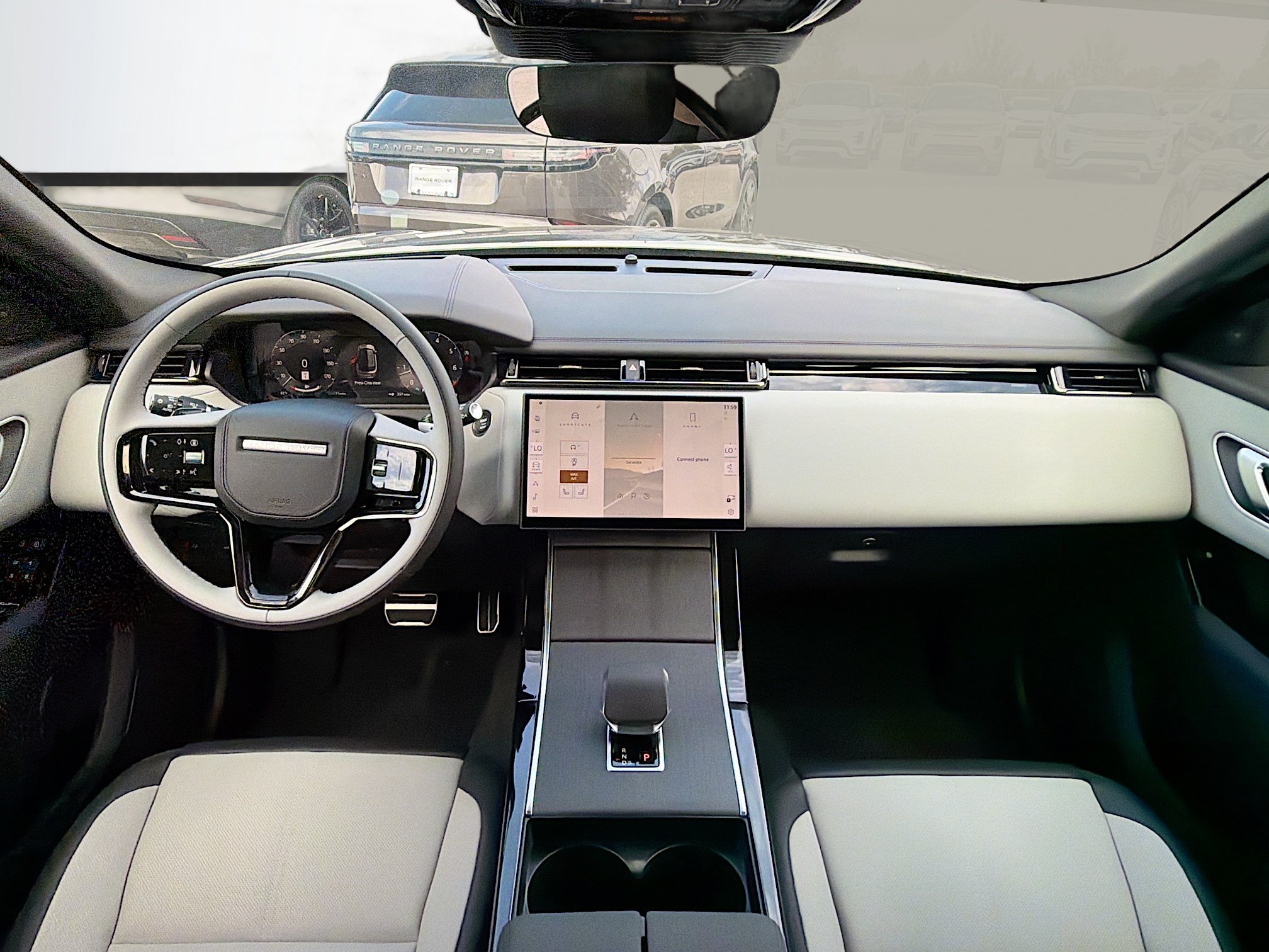 New 2026 Land Rover Range Rover Velar Dynamic SE AWD/4WD image 16