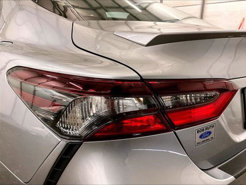 Used 2024 Toyota Camry SE FWD image 28