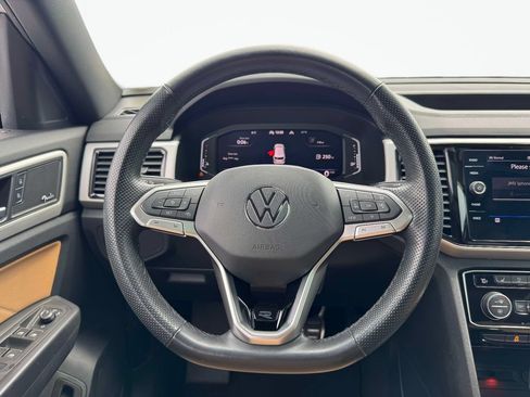Used 2022 Volkswagen Atlas Cross Sport SEL Premium R-Line AWD/4WD image 15
