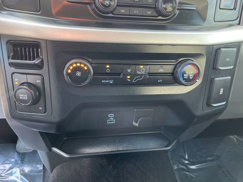 Used 2022 Ford F150 XLT image 17