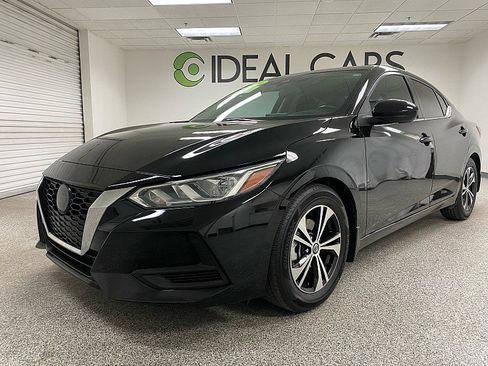 Used 2021 Nissan Sentra SV image 2