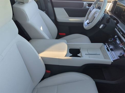 New 2026 Hyundai Santa Fe SE image 11