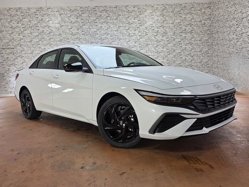 New 2026 Hyundai Elantra SEL Sport Premium FWD image 1