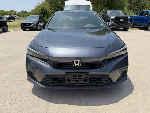 Used 2023 Honda Civic Sport image 8