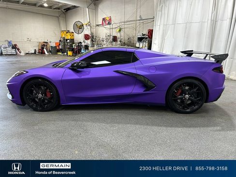Used 2023 Chevrolet Corvette Stingray Premium Conv w/ Z51 Performance Package RWD image 6