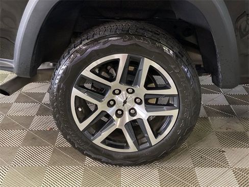 Used 2023 Chevrolet Colorado Z71 w/ Z71 Convenience Package 2 image 38