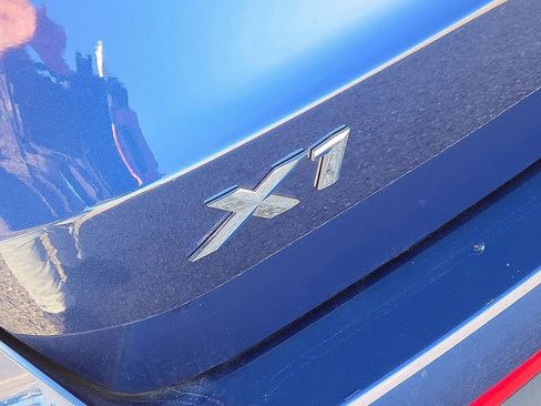 Used 2023 BMW X1 xDrive28i image 12