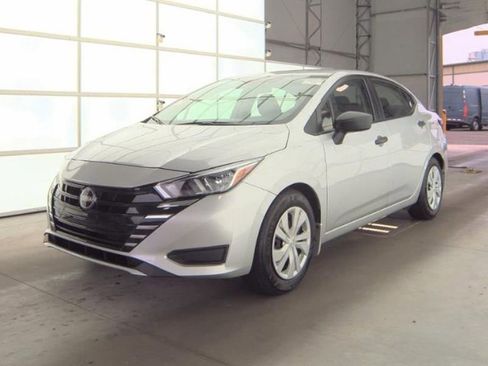 Used 2024 Nissan Versa S w/ Trunk Package image 1