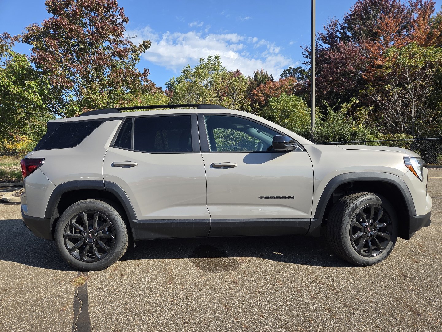 New 2027 GMC Terrain Elevation w/ Elevation Premium Package AWD/4WD image 18