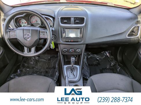 Used 2013 Dodge Avenger SE image 11