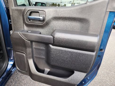 Certified 2023 Chevrolet Silverado 1500 Custom image 28