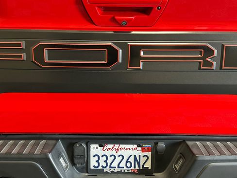 Used 2018 Ford F150 Raptor w/ Equipment Group 802A Luxury AWD/4WD image 47