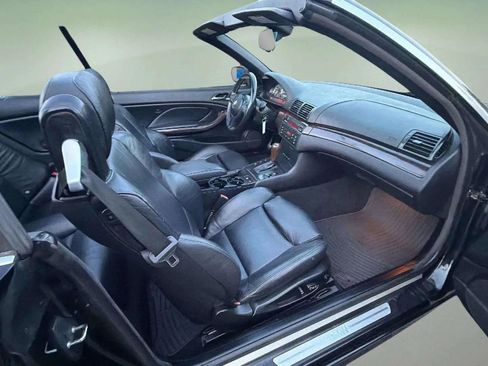 Used 2006 BMW 330Ci Convertible image 16