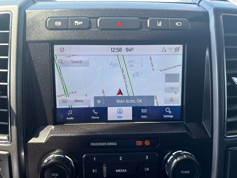 Used 2022 Ford F250 XLT w/ XLT Premium Package image 22