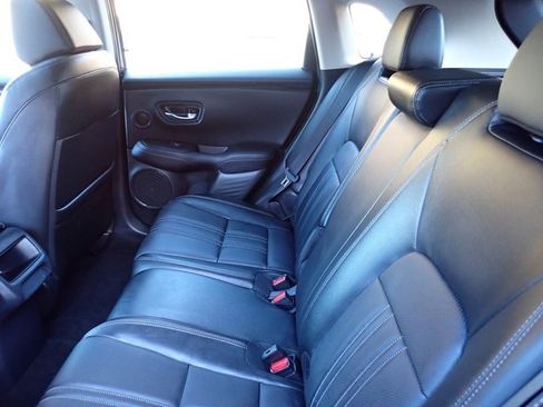 Used 2026 Honda HR-V EX-L image 17