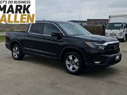 Used 2025 Honda Ridgeline RTL image 2