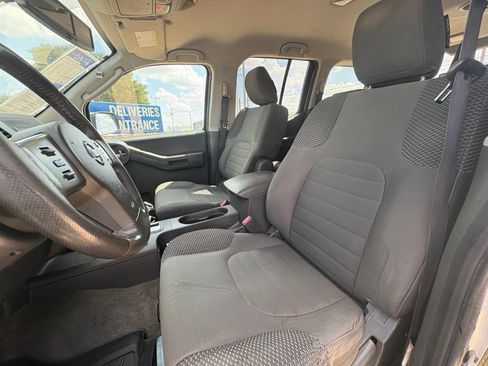 Used 2011 Nissan Xterra PRO-4X AWD/4WD image 14