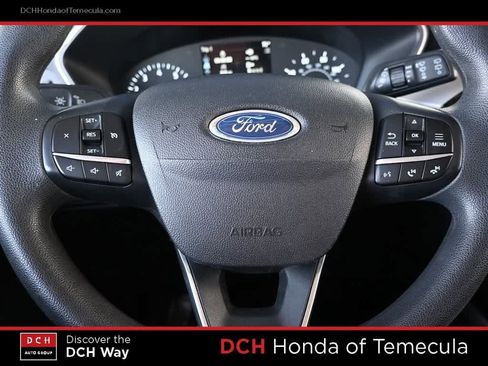 Used 2022 Ford Escape SE image 9