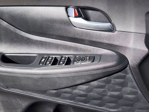 Used 2023 Hyundai Santa Fe SEL image 13