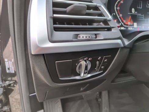 Used 2022 BMW X3 xDrive30i w/ Premium Package 2 AWD/4WD image 22