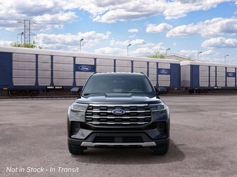 New 2027 Ford Explorer Active AWD/4WD image 3