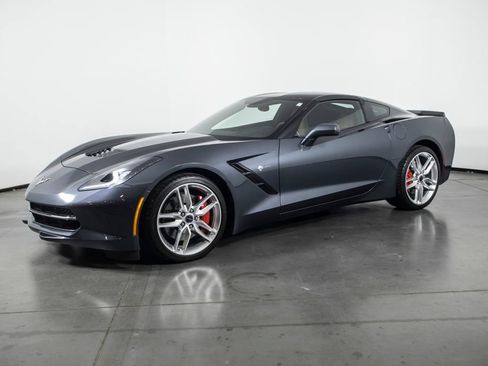 Used 2014 Chevrolet Corvette Stingray Coupe w/ 2LT Preferred Equipment Group RWD image 7