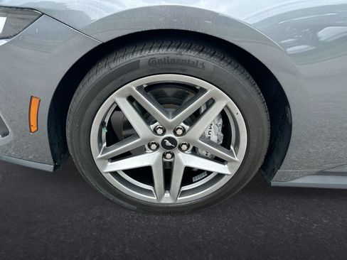 Used 2024 Ford Mustang GT RWD image 10