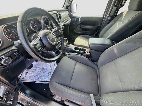 Used 2023 Jeep Wrangler Unlimited Sport AWD/4WD image 27