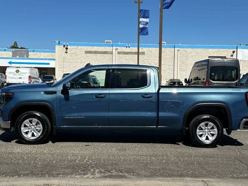 Used 2024 GMC Sierra 1500 SLE AWD/4WD image 6