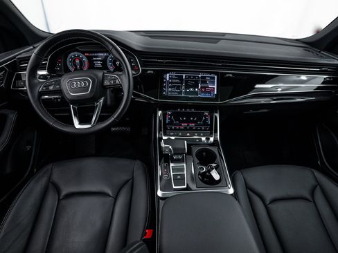 Certified 2025 Audi Q8 Premium Plus w/ Premium Plus Package image 16
