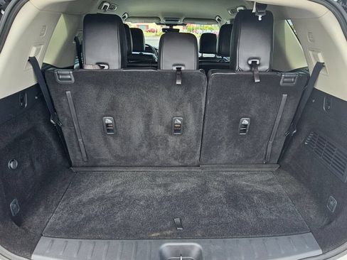Certified 2025 Nissan Pathfinder SL AWD/4WD image 10