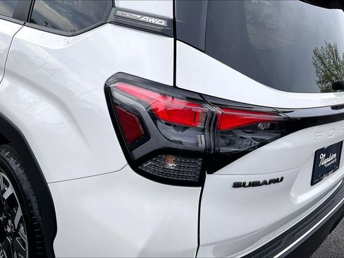 Certified 2026 Subaru Forester Premium AWD/4WD image 33