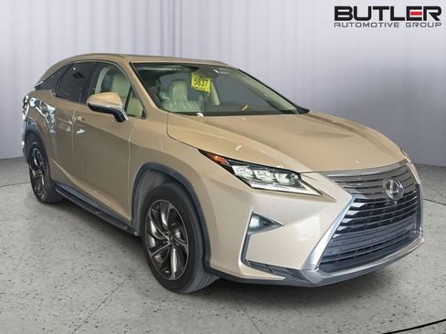 Used 2019 Lexus RX 350L Luxury w/ Accessory Package AWD/4WD image 2