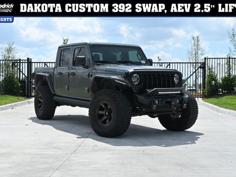 Used 2021 Jeep Gladiator Sport AWD/4WD image 2