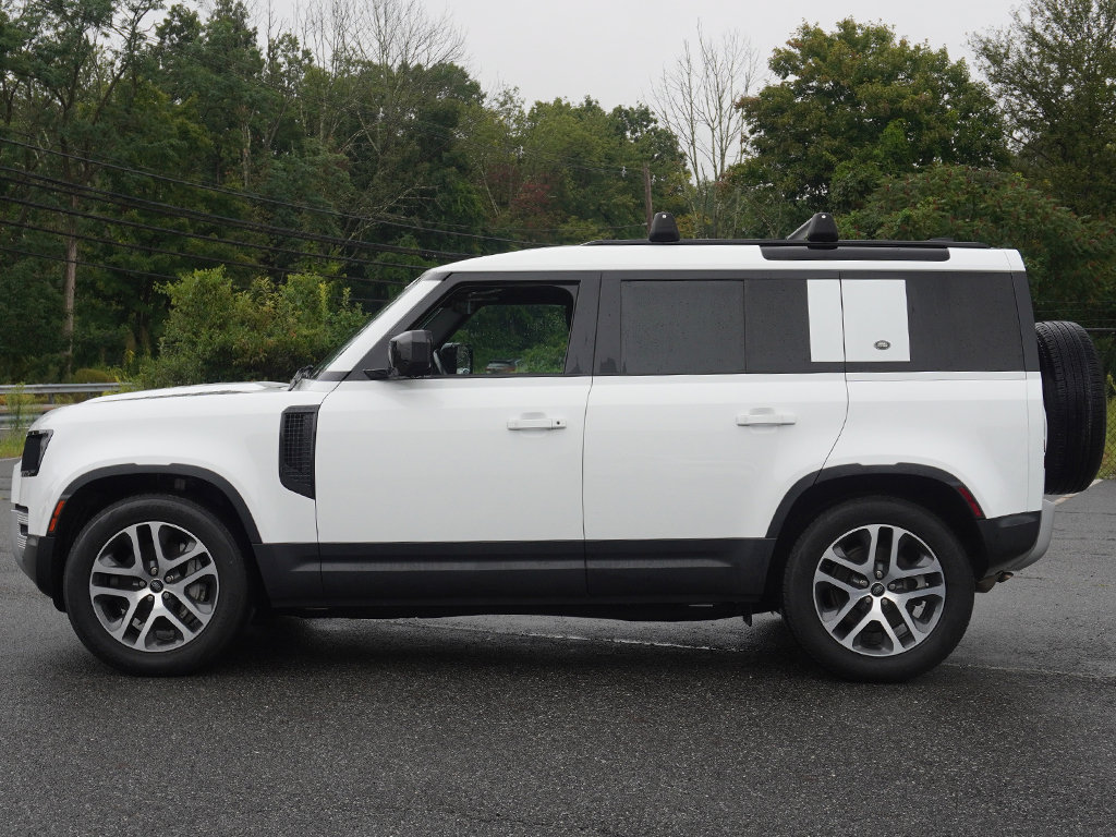 Used 2022 Land Rover Defender 110 SE AWD/4WD image 21