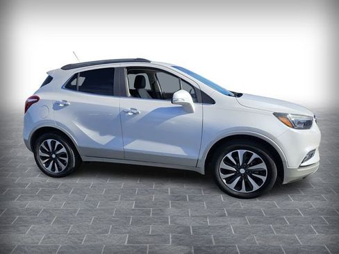 Used 2017 Buick Encore Preferred image 3